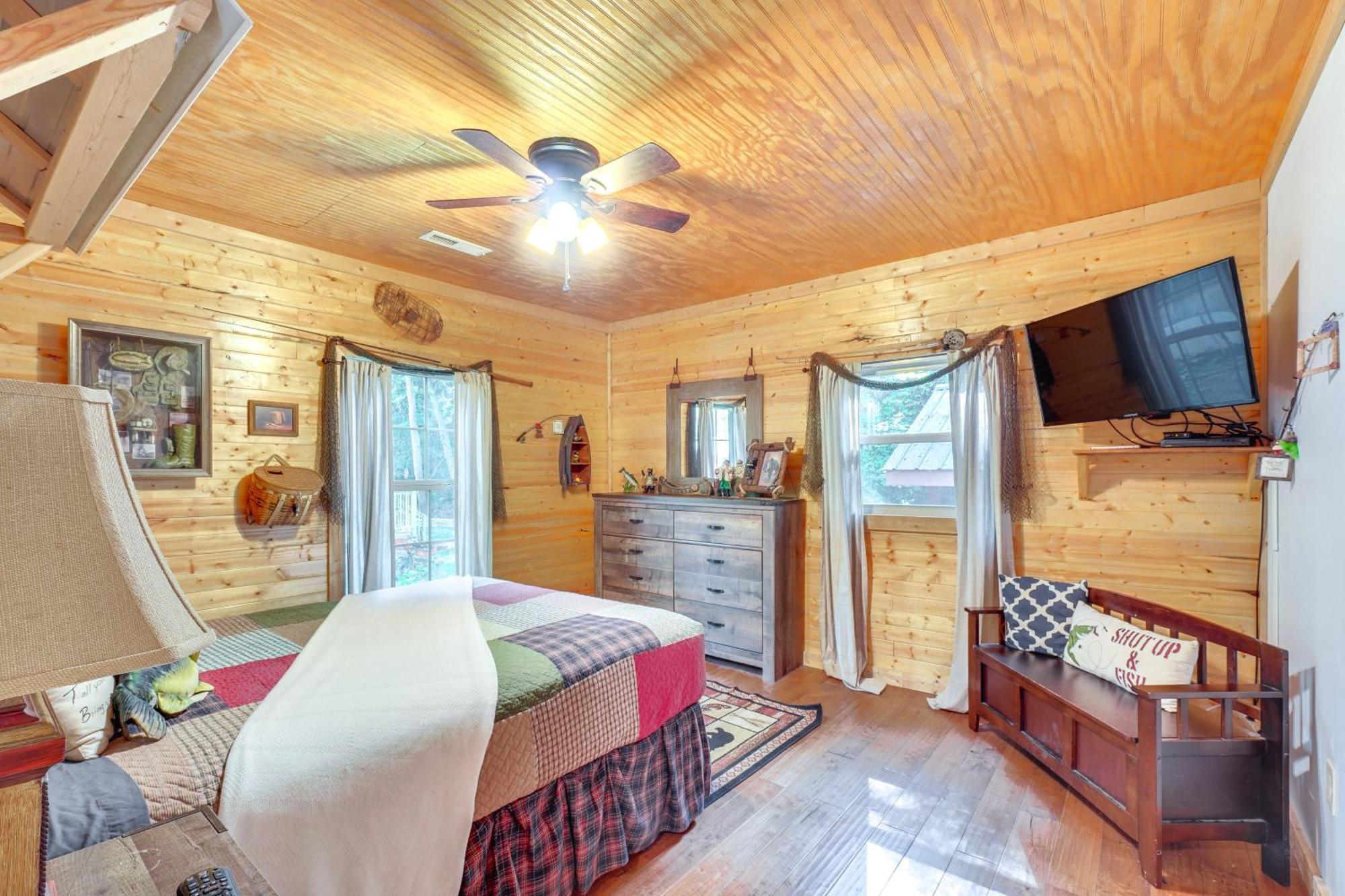 Just Fur Relaxin Sevierville Cabin With Hot Tub! Exterior foto